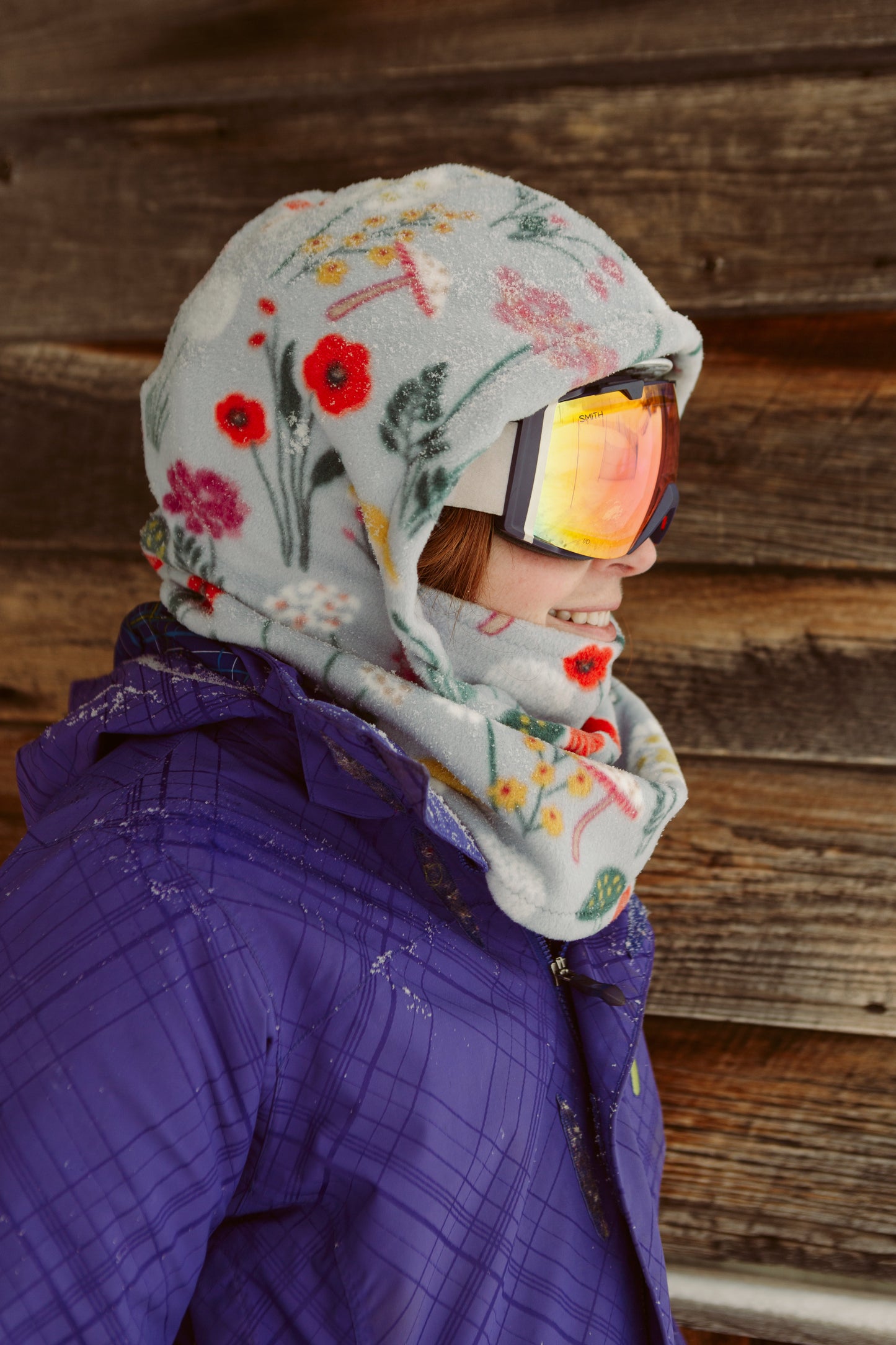 Hood, Forager