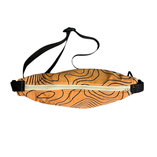 Banana Bag, Topo