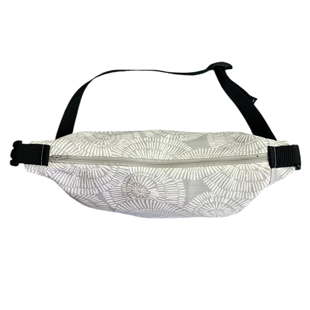 Banana Bag, Gray/White