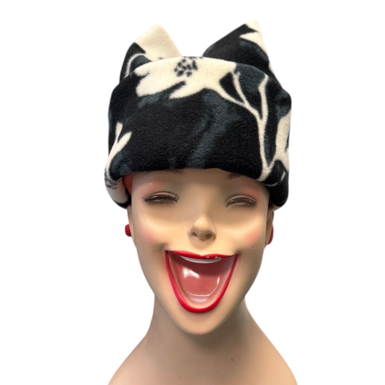 Four Point Hat (multiple colors)