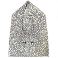 Hood, Daisies