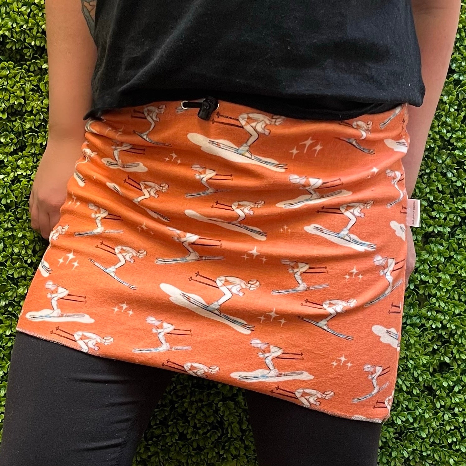 Apres Skirt, Skier’s Right