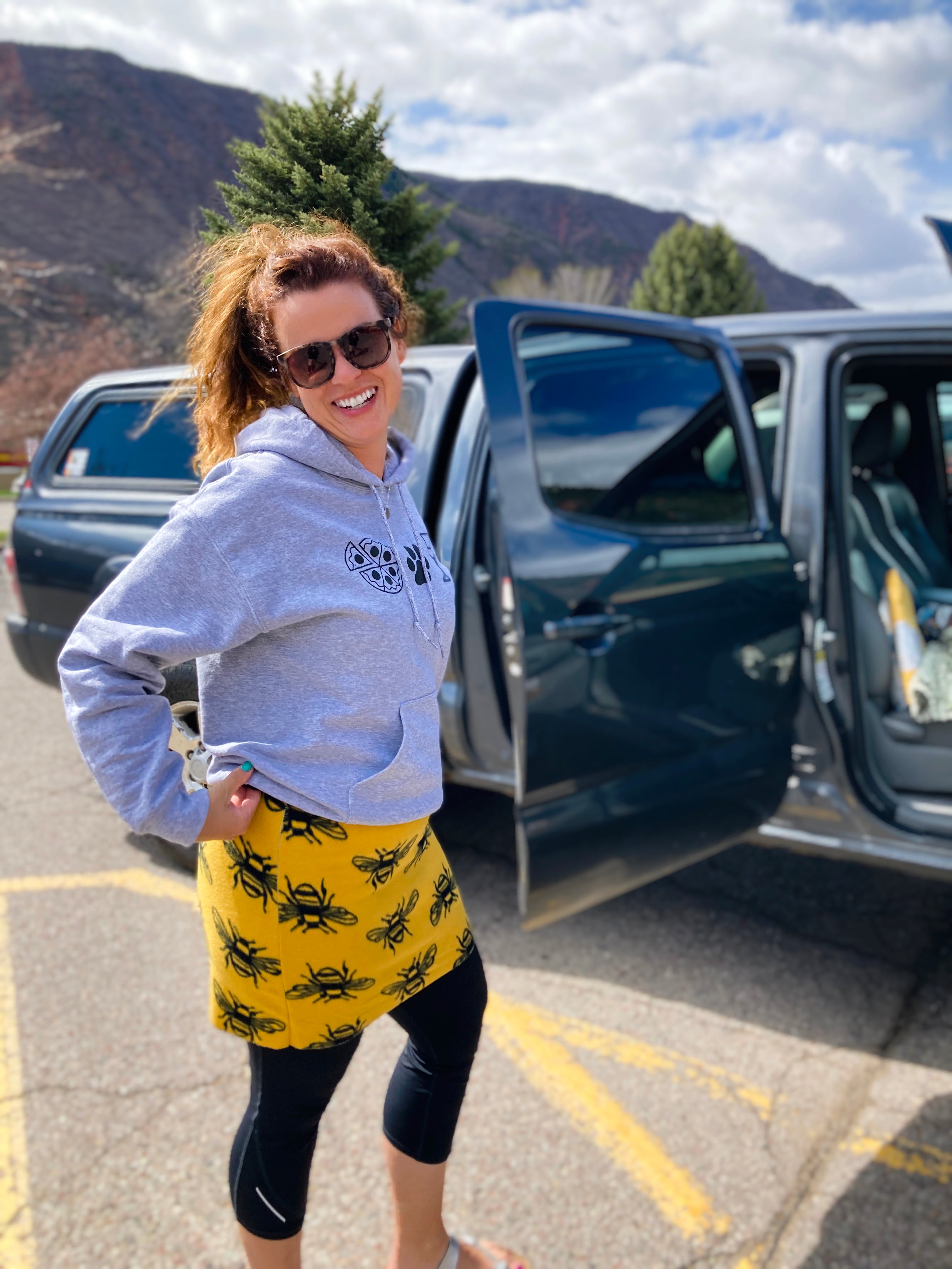 Adventure Skirt, Busy Bees