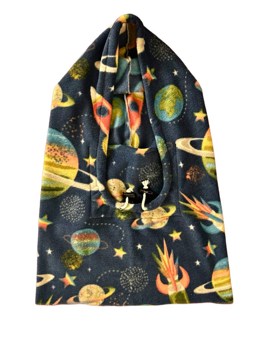 Hood, Planets